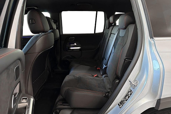 Mercedes-Benz GLB220 d 9 of 12