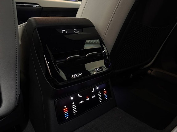 Audi A6 14 of 15