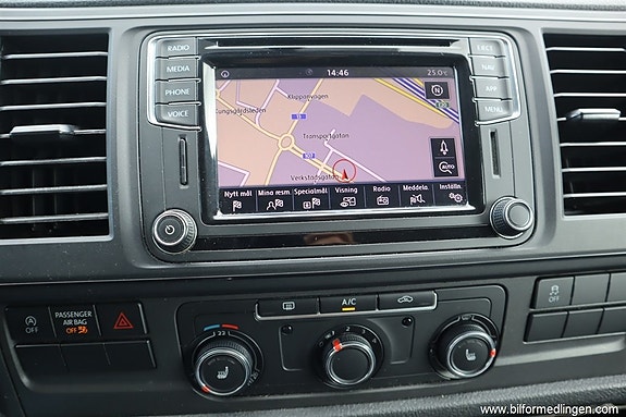 Volkswagen Transporter 11 of 20