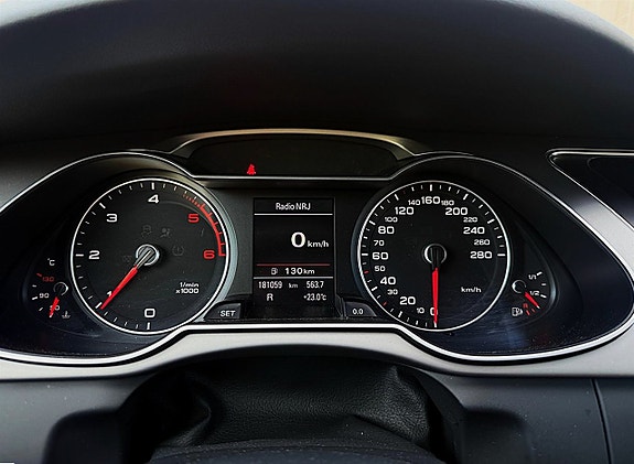 Audi A4 15 of 21
