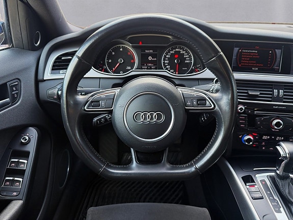 Audi A4 14 of 21
