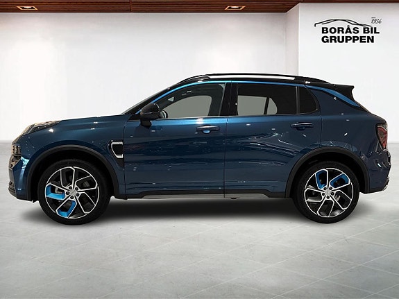 Lynk & Co 01 3 of 17