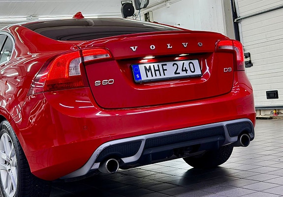 Volvo S60 5 of 24