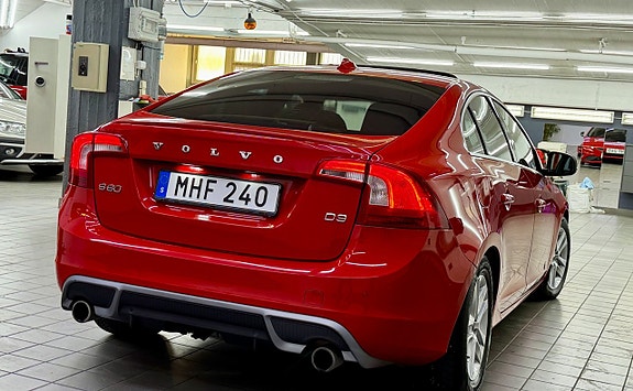 Volvo S60 6 of 24