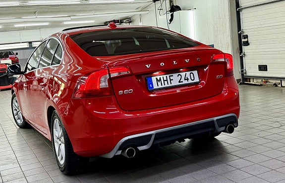 Volvo S60 4 of 24