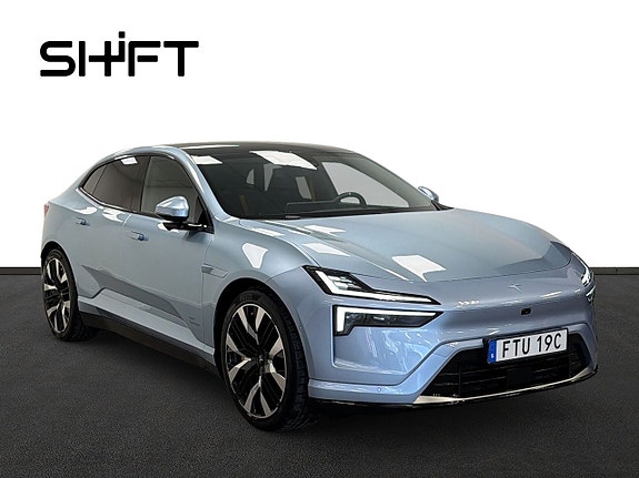 Polestar 4 2 of 24