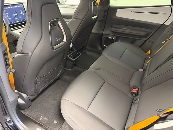 Polestar 4 22 of 24