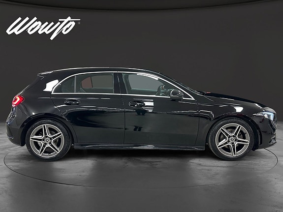 Mercedes-Benz A180 3 of 15