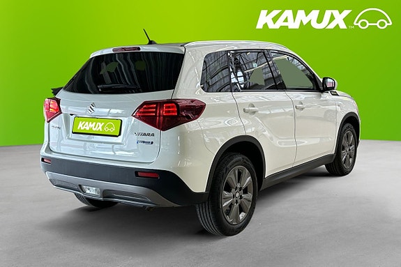 Suzuki Vitara 4 of 26