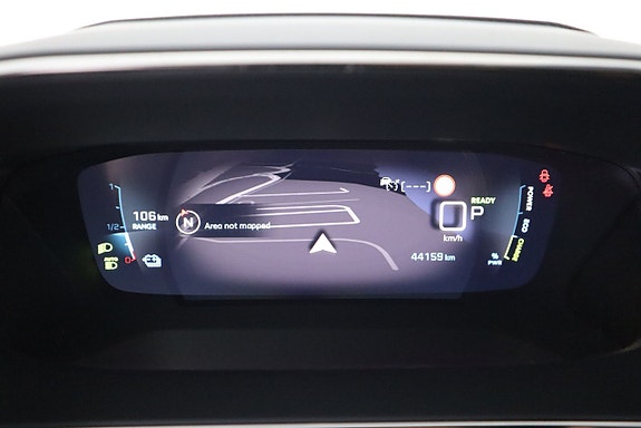 Peugeot e-2008 15 of 23