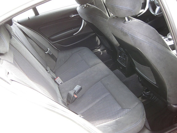 BMW 116i 6 of 13