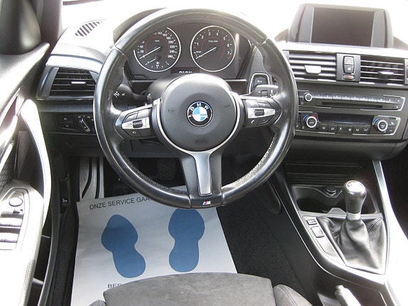 BMW 116i 10 of 13