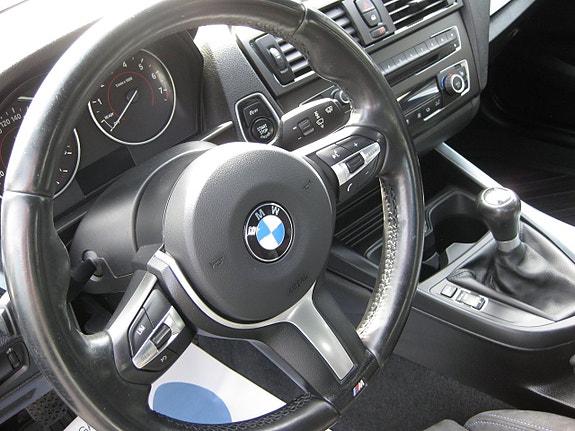 BMW 116i 12 of 13