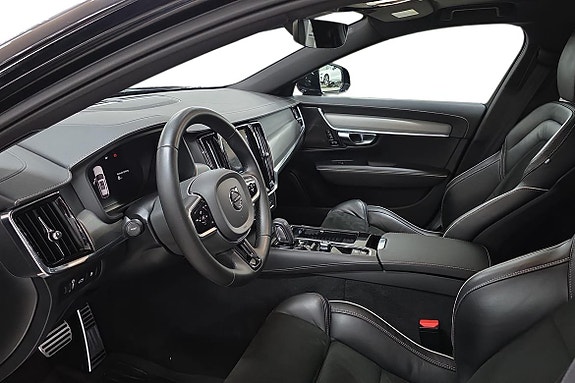 Volvo V90 14 of 25