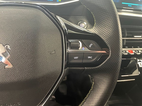 Peugeot 2008 26 of 26