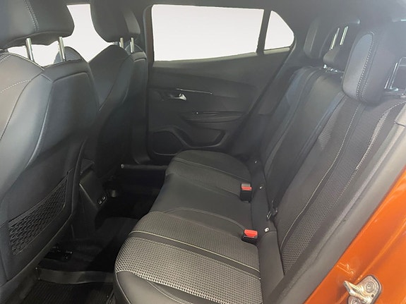 Peugeot 2008 15 of 26