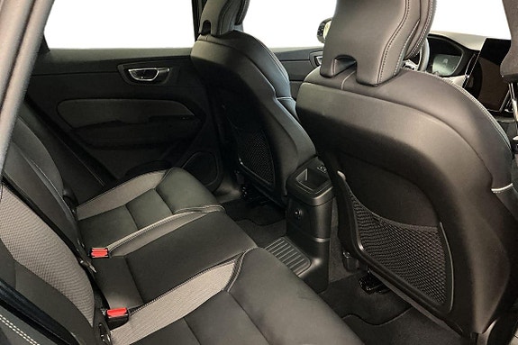 Volvo XC60 19 of 30