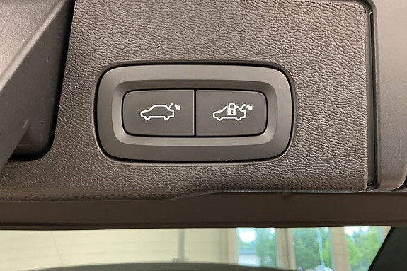 Volvo XC60 24 of 30