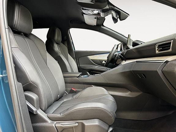 Peugeot 3008 16 of 26