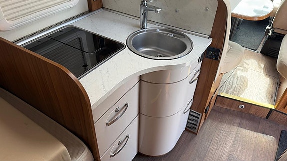 Hymer T 668 CL GOLDEN LIMITED Långbäddar / AC 19 of 30