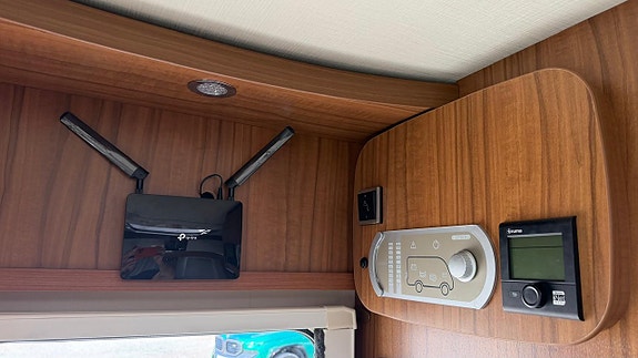 Hymer T 668 CL GOLDEN LIMITED Långbäddar / AC 21 of 30