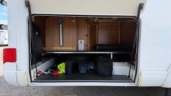 Hymer T 668 CL GOLDEN LIMITED Långbäddar / AC 9 of 30