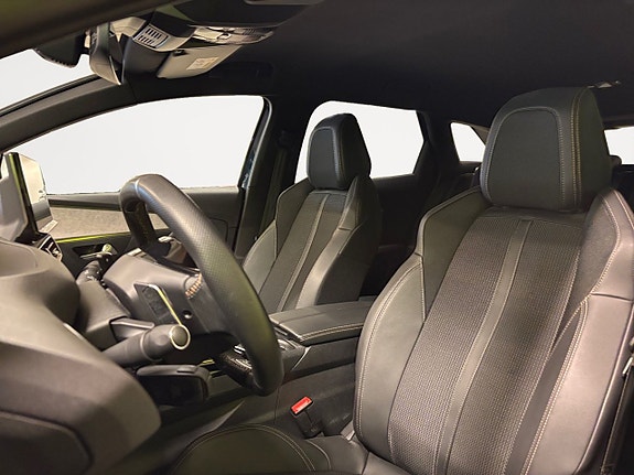 Peugeot 3008 8 of 25