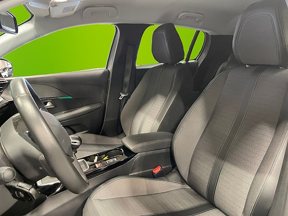 Peugeot 208 9 of 17