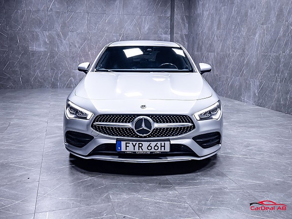 Mercedes-Benz CLA200 2 of 30