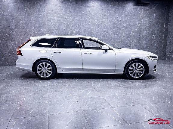 Volvo V90 8 of 29