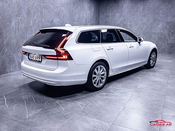 Volvo V90 7 of 29