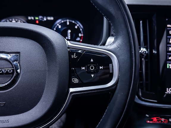Volvo V90 23 of 29