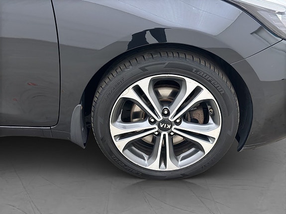 Kia Ceed 10 of 25