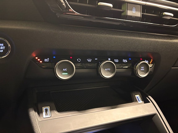 Citroen C4 24 of 25