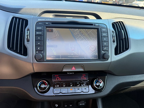 Kia Sportage 15 of 19