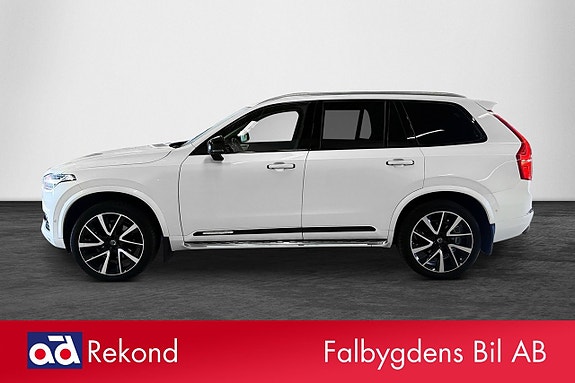 Volvo XC90 3 of 16