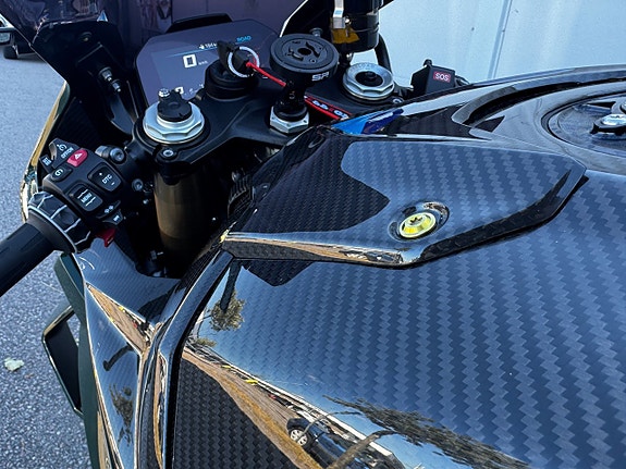 BMW S1000RR UNIK SPEC | CARBON | AKRAPOVIC 15 of 16
