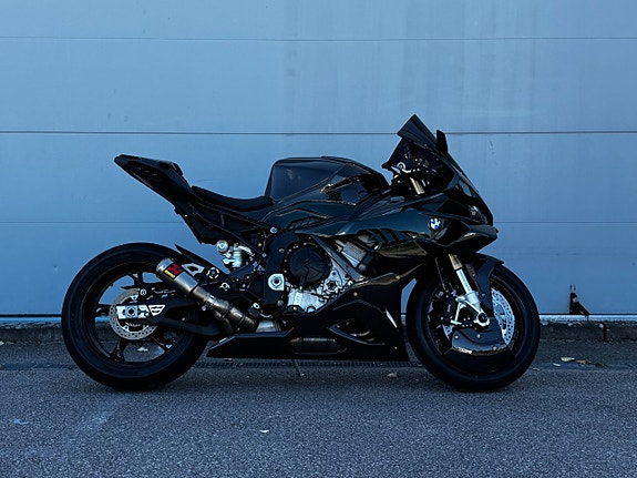 BMW S1000RR UNIK SPEC | CARBON | AKRAPOVIC 4 of 16