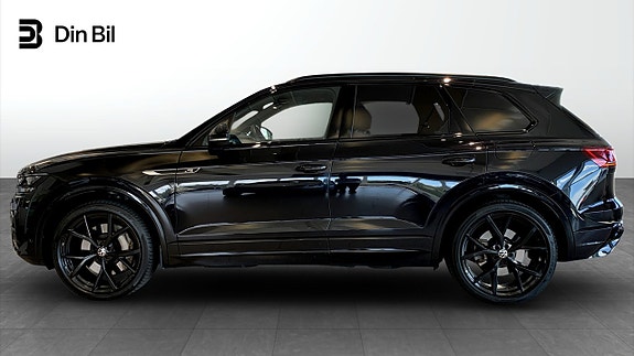 Volkswagen Touareg 2 of 17