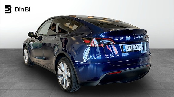 Tesla Model Y 3 of 20