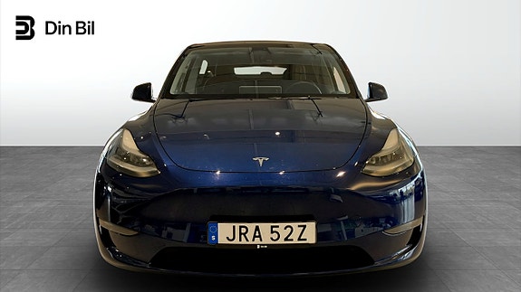 Tesla Model Y 4 of 20