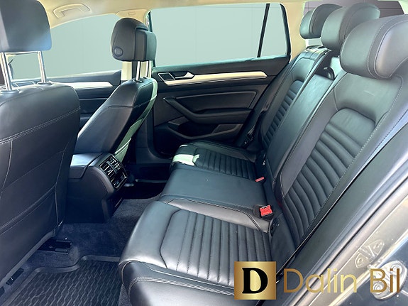 Volkswagen Passat Alltrack 14 of 14