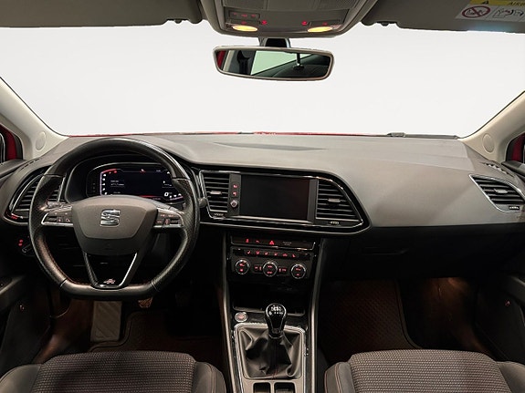 Seat Leon 10 of 26