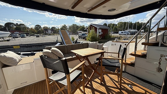 Inkommande, Fairline Squadron 55 - 2010 8 of 17