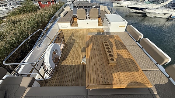 Inkommande, Fairline Squadron 55 - 2010 9 of 17