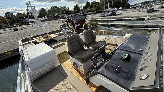 Inkommande, Fairline Squadron 55 - 2010 16 of 17