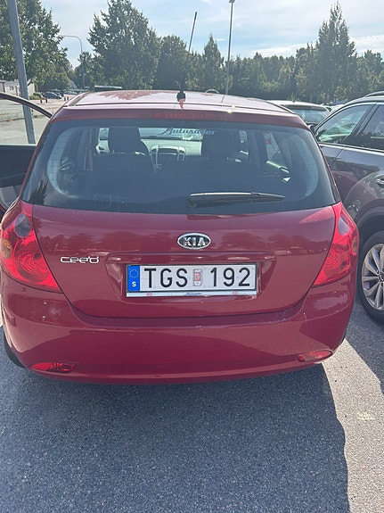 Kia Ceed 9 of 9
