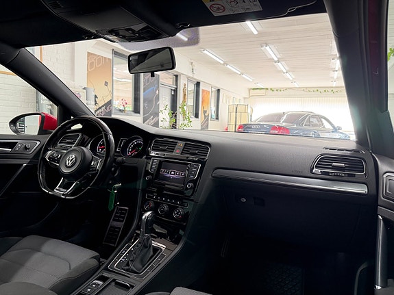 Volkswagen Golf I 17 of 28