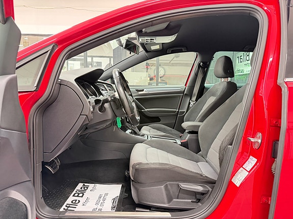 Volkswagen Golf I 23 of 28