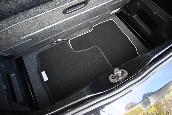 Volkswagen UP! 23 of 24